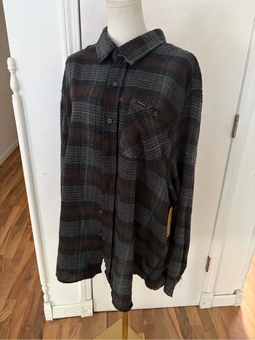 Stanley Men's Plaid Button-Down Shirt in Gray, Blue and Brown, XXL , NWT